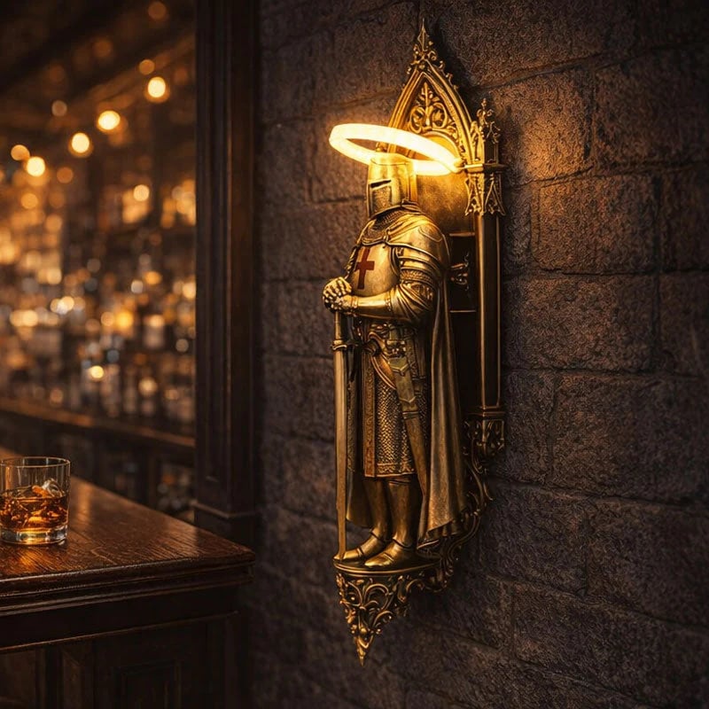 🛡️ Medieval Castle Knight Wall Sconce, Warm Glow Atmospheric Wall Lamp(6*4.5*20cm)⚔️✨