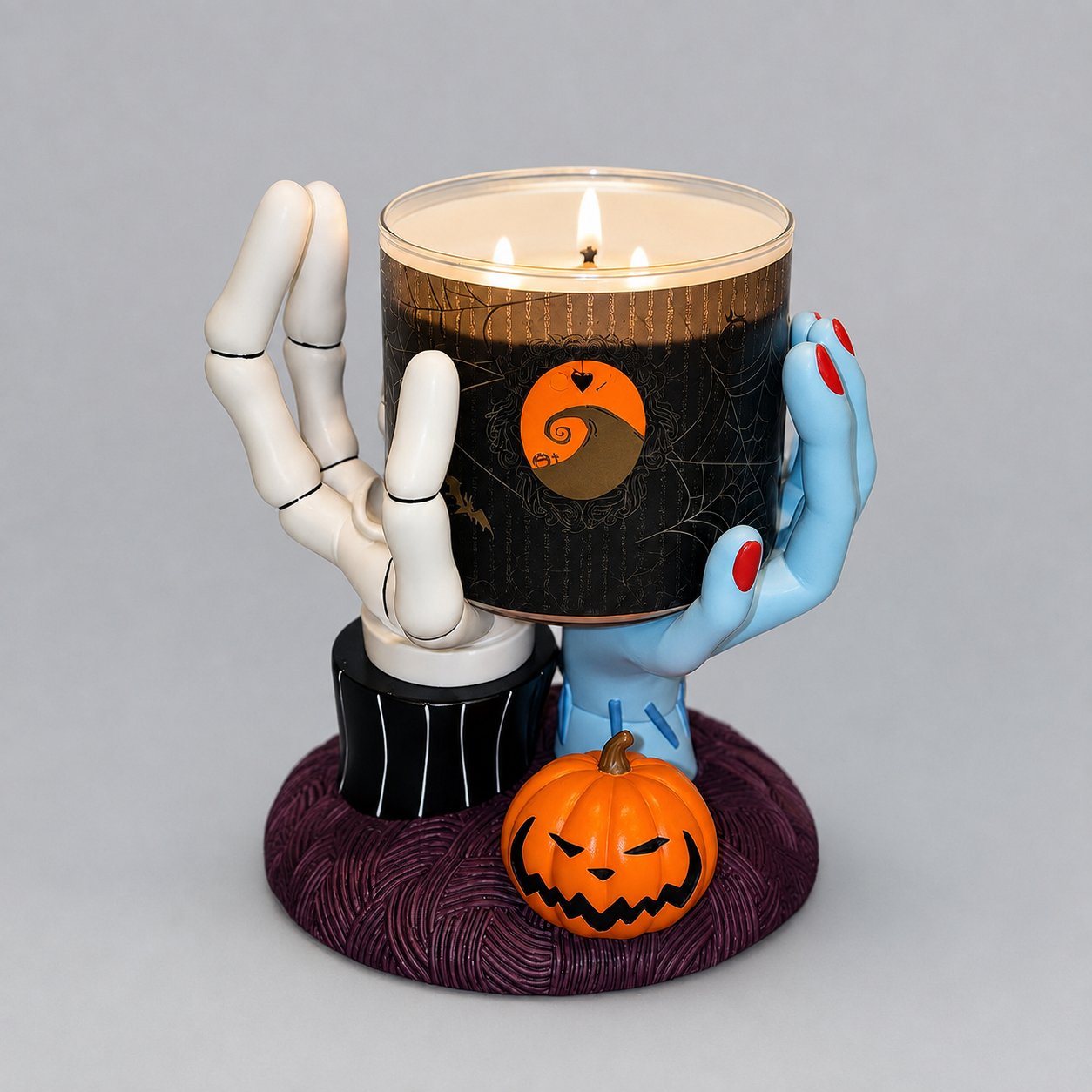 🔥 Limited-Time 50% OFF✨Skull Hand Candlesticks for the 2026 Christmas Season
