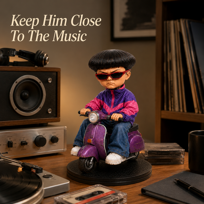 Retro Music Tribute Nodding Doll – Scooter Bobblehead Collectible 🛴