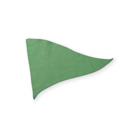 A RED (AND GREEN) FLAG YOU CAN CLEAN YOUR GLASSES WITH
