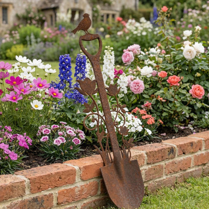 🌿 Turn Your Garden Into A Charming Bird Sanctuary