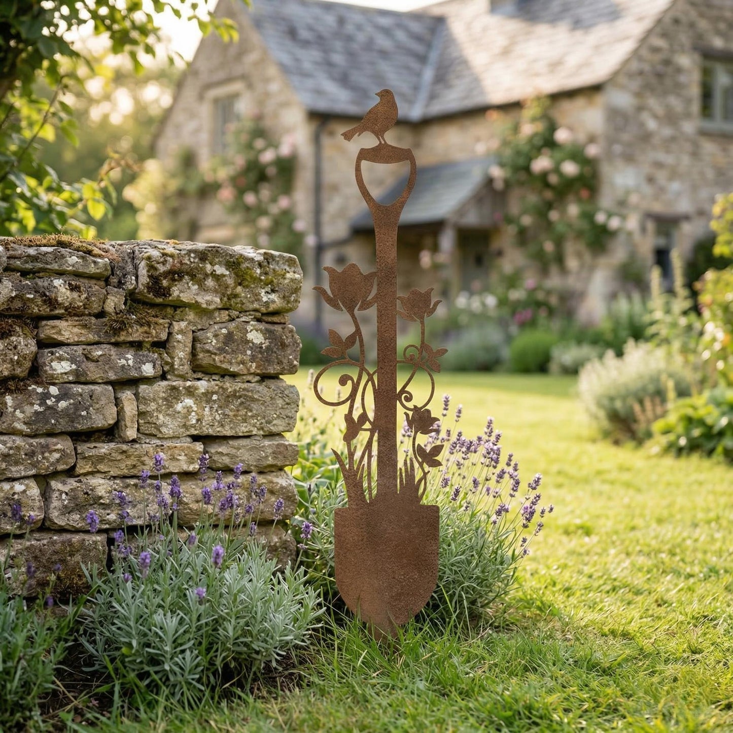 🌿 Turn Your Garden Into A Charming Bird Sanctuary
