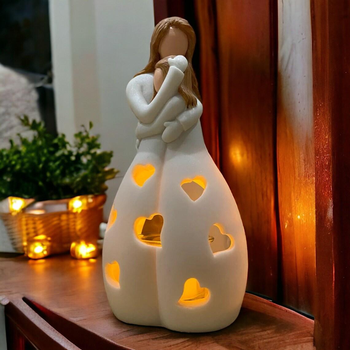 💐 Mother’s Day LED Embrace Candle Lamp