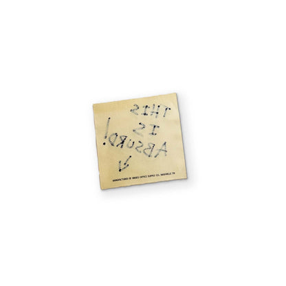 A STICKY NOTE YOU CAN CLEAN YOUR GLASSES WITH