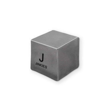 A TUNGSTEN CUBE YOU CAN CLEAN YOUR GLASSES WITH
