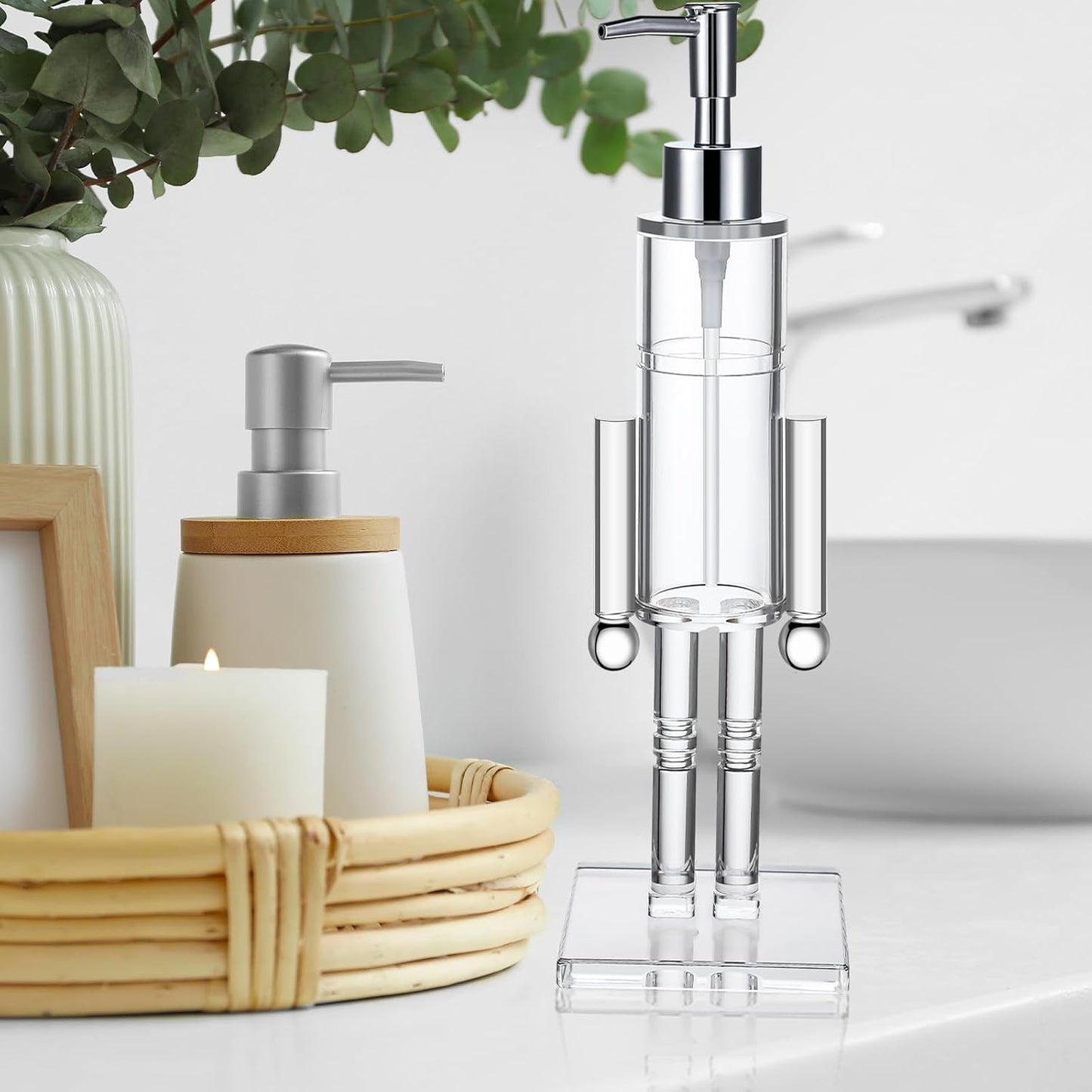 💎 Nutcracker Soap Dispenser