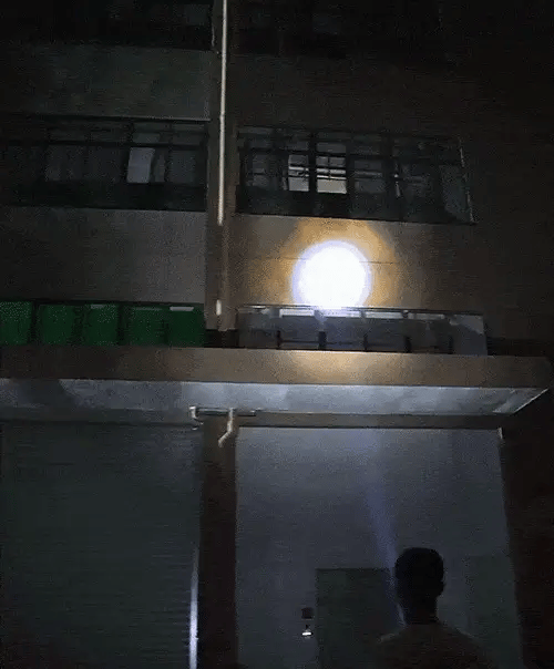 High-power flashlight